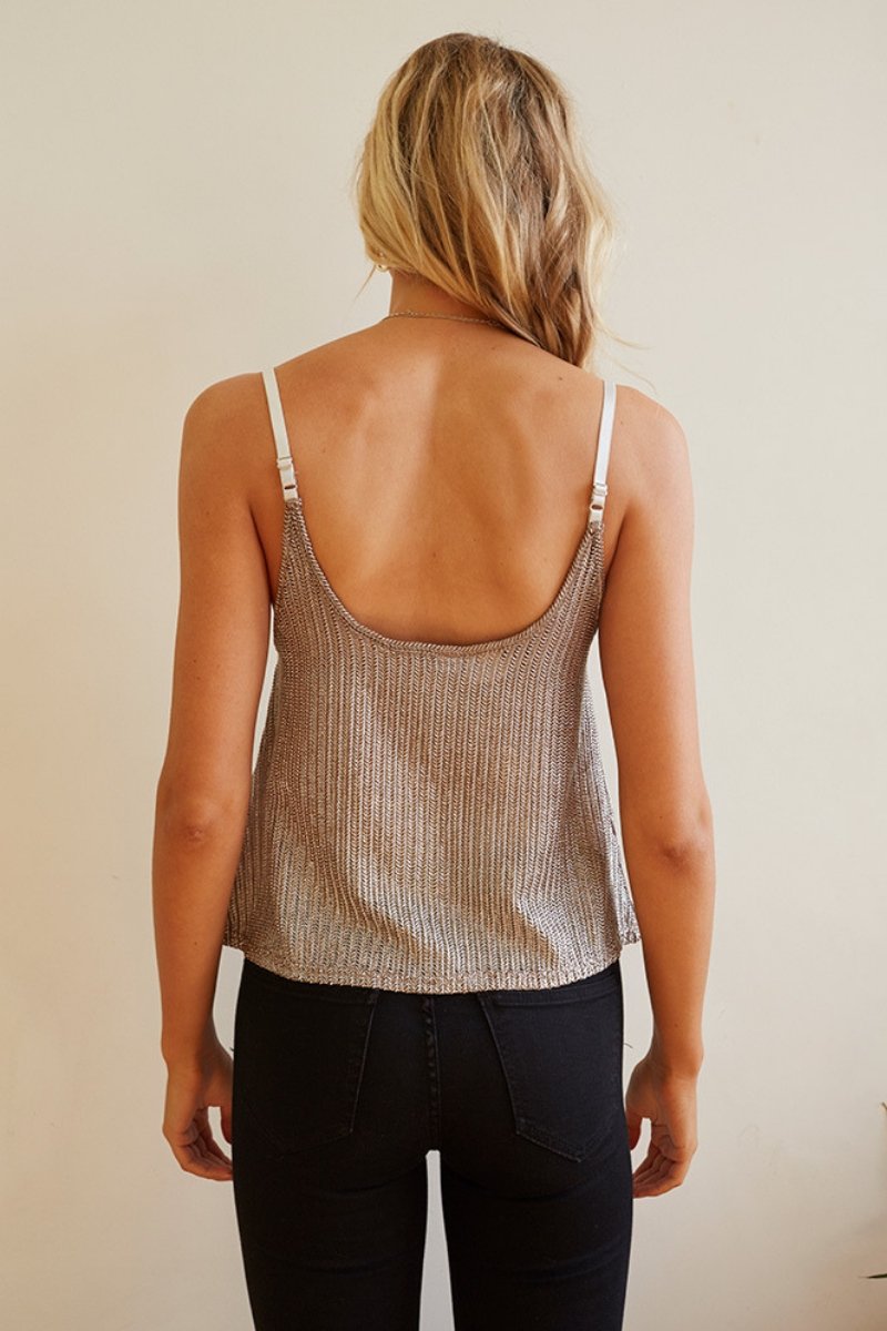 Top Wild Thoughts - Alo Nui