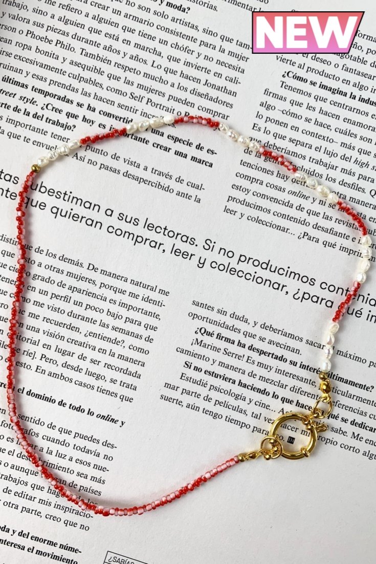Collar de abalorios rojos y blancos y perlas | La Bomba Jewelry | ALO NUI