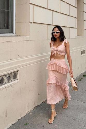 Look con falda larga primavera verano