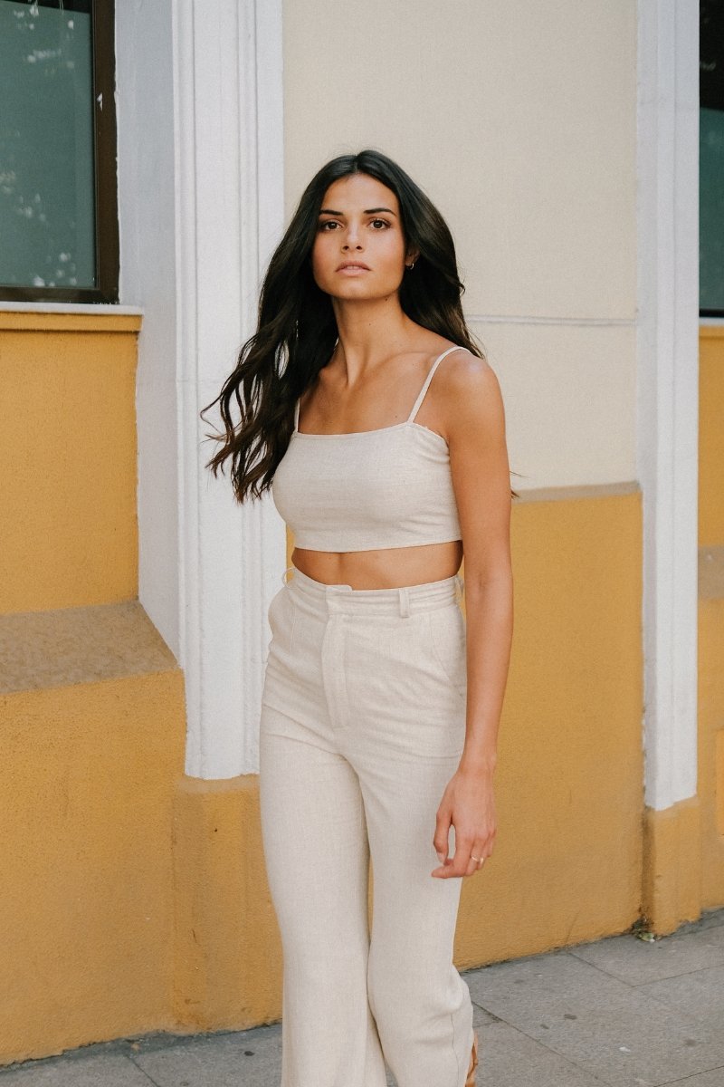 Crop top de lino color crema Tess - ALO NUI