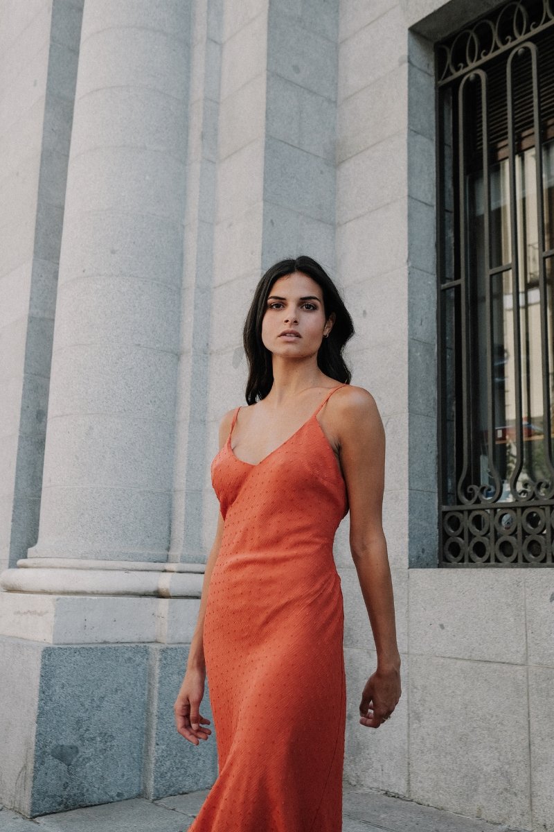 Vestido midi espalda al aire terracotta Ainhoa - Alo Nui